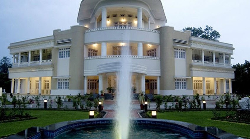 Subir Raha Oil Museum